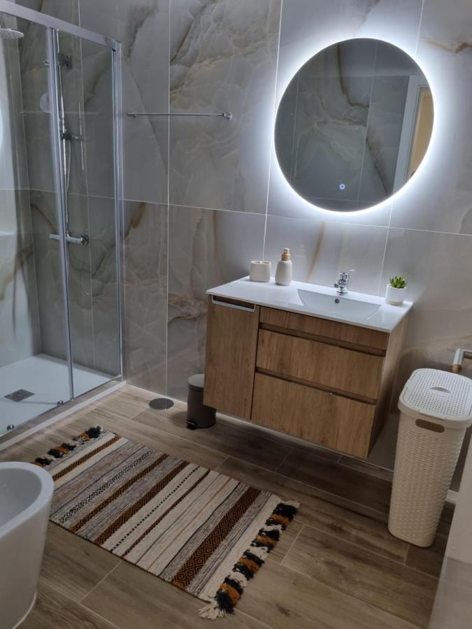 Blue Beach Apartment - Caminhos De Santiago-Airport Praia de Angeiras Dış mekan fotoğraf